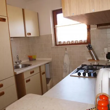 Appartement Pedinka I